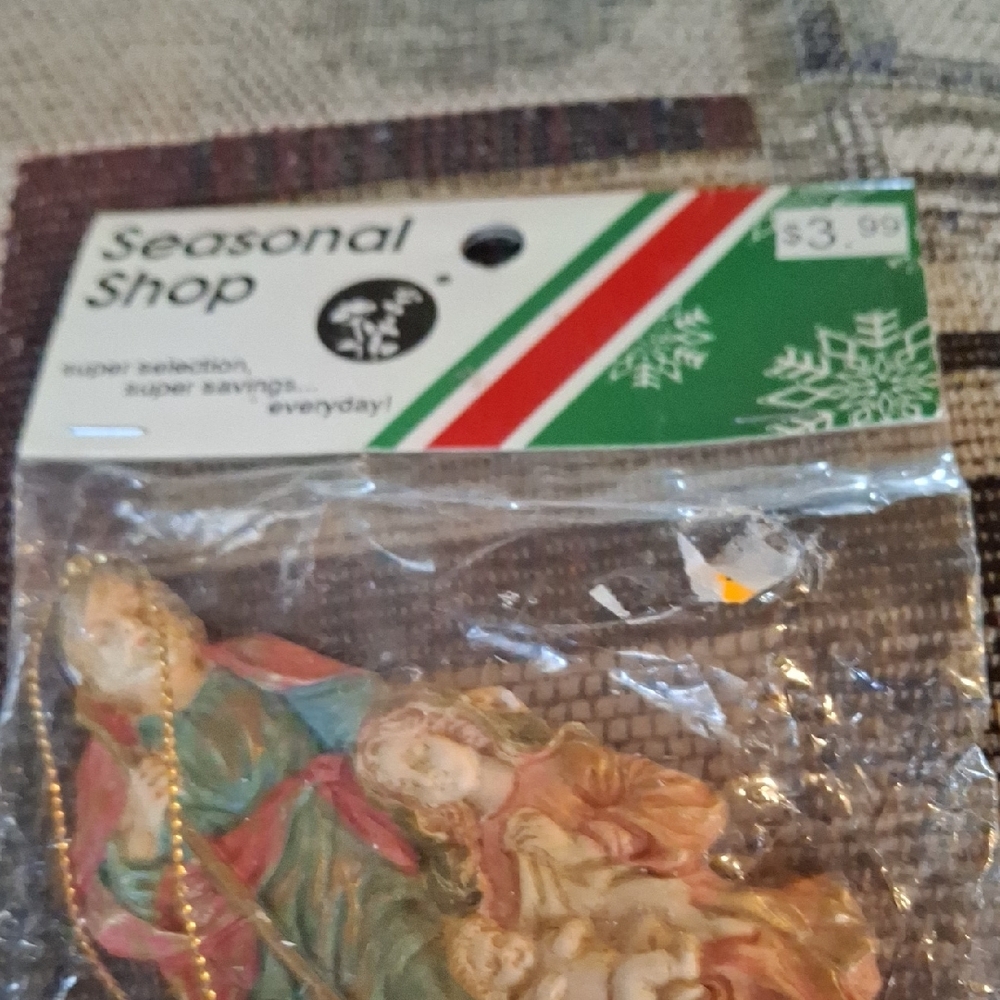 Classic Nativity Ornament Set — Multicolor Holiday Decoration - Picture 2 of 8
